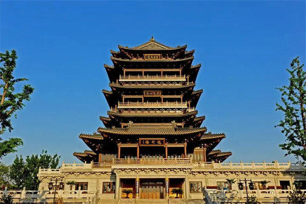 济南超然楼资料介绍(太多人去打卡拍照了)