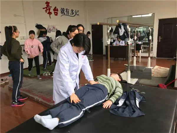 高考体检不合格会怎么样能参加高考吗(学生和家长必须要清楚)