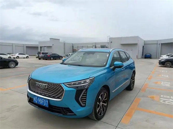 外国车评人评测哈弗初恋满分10分给出7.6分(很多人好奇为啥停产了)