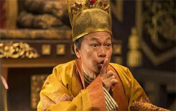 体制内的官二代特点有哪些(你身边有这样的人吗)