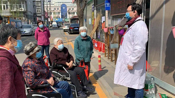 老年人感染新冠变阳性怎么办(一定要注意)