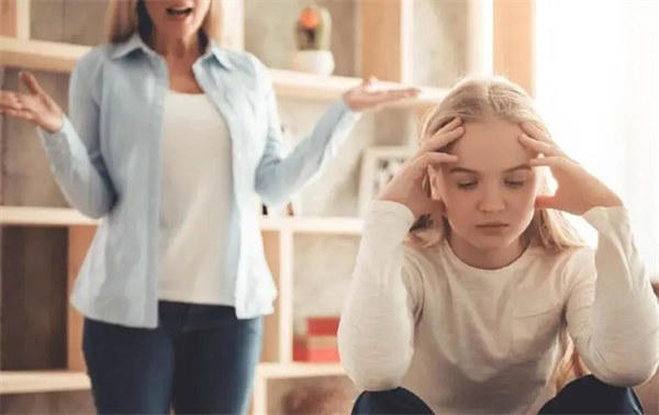 孩子叛逆期怎么管教最适合女孩(说下我的个人经历吧)