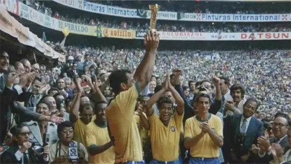 雷米特是谁详细介绍一下(很多人不知道世界杯前有个雷米特杯)