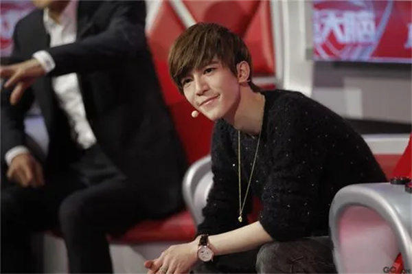 郭敬明为什么被全网封杀(有人说他拿粉丝当狗)