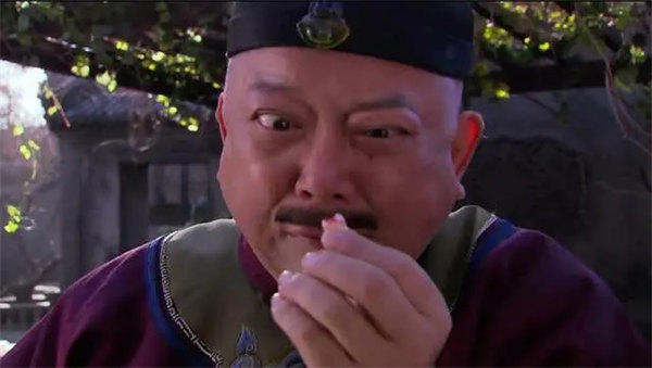 和珅贪了8亿两银子是什么概念(换成现在的价值接近于首富)