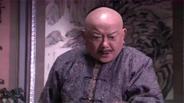 和珅贪了8亿两银子是什么概念(换成现在的价值接近于首富)