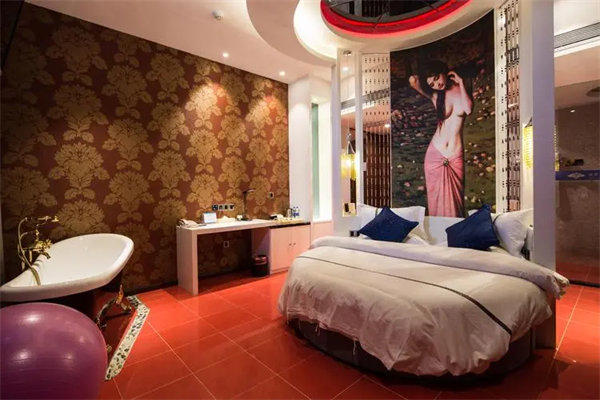 情侣宾馆酒店有什么特殊之处(里面的东西都有特殊功能)