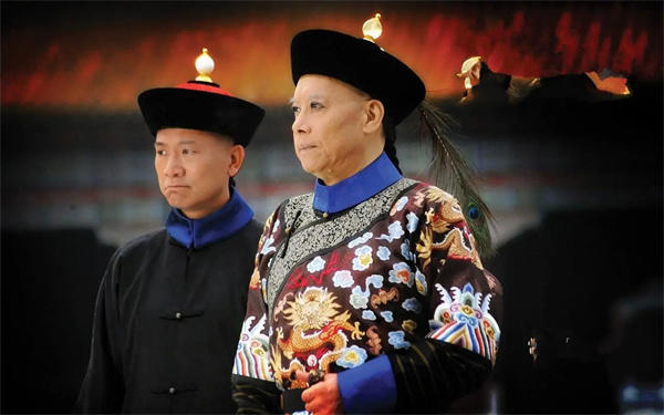 李莲英在慈禧死后过的怎么样(这三年的苦只有他自己知道)