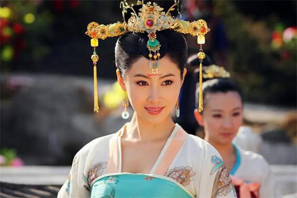 揭秘李隆基杀掉了上官婉儿的原因(一代才女实在可惜)