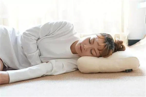 中年人睡觉时腿抽筋原因是什么(不一定是缺钙)
