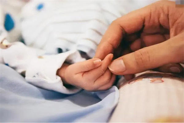 人口出生率下降的原因有哪些(很多人是考虑这一点)