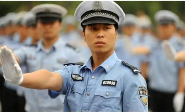 长期做辅警有前途吗(说下自己做辅警的心得体会)