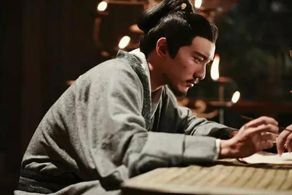 三国郭奉孝和诸葛亮谁厉害(很多人把郭奉孝抬得太高了)