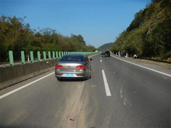 揭秘高速开车不能开内循坏的原因(很多司机并不知道)