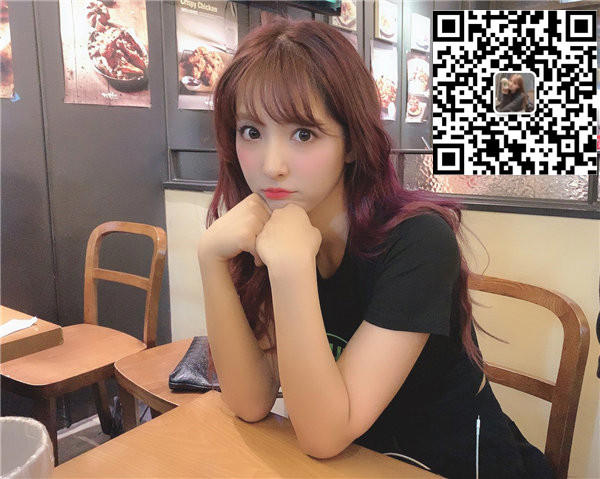 女大学生兼职外围模特变多(直播要少看)，究竟是什么原因