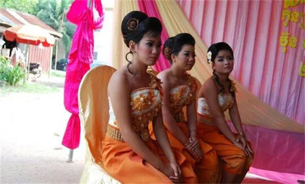 娶柬埔寨女人当老婆要花多少钱(这几点一定要注意)