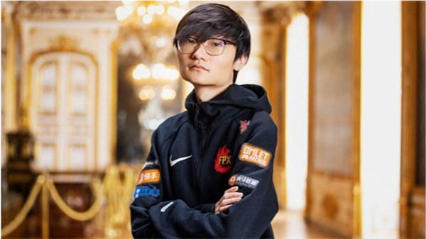 LOL的FMVP历届得主(哪个FMVP含金量不足)