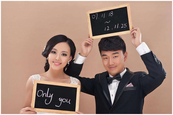 央视邱园园个人资料简介(患癌去世后丈夫火速再婚)