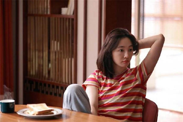 白百何扮演《我们的婚姻》沈彗星(2022年绝对好剧)