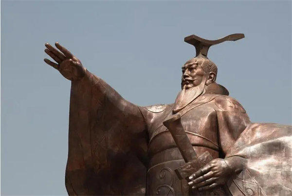 聊聊对汉武帝的评价(有人说汉武帝是暴君)