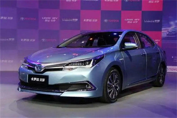 买油电混动汽车划算吗(很多人建议还是买燃油车)