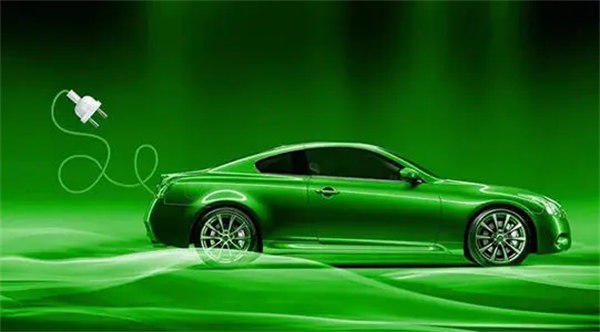 买油电混动汽车划算吗(很多人建议还是买燃油车)