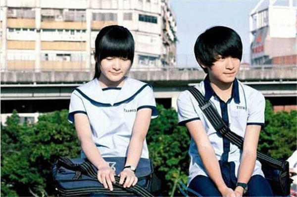 孩子早恋问题怎么正确处理(当父母的一定要看)