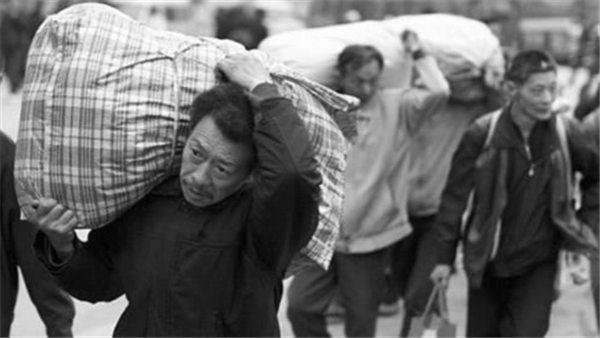 厂子停工让走可老家政府又不让回家(苦了这些在外的打工人)