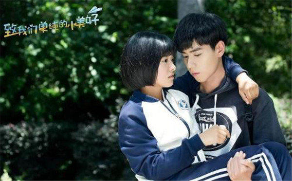 高中学文科成绩达到一本线的方法(复读生分享文科学习实用技巧)