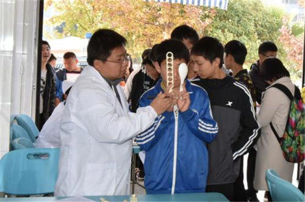初三怎么提高成绩逆袭中考(掌握对方法学习很省力)