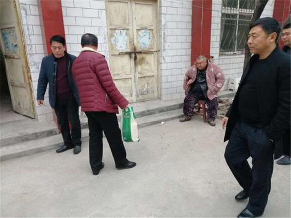 农村的五保户、低保户和贫困户申请条件(说说五保户贫困户和低保户的区别)