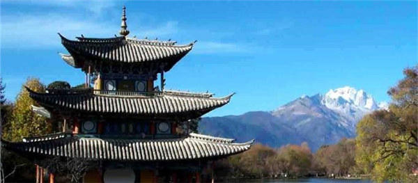 退休后适合养老定居的城市推荐(这个城市房价不算高环境好)