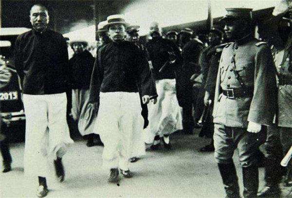 张宗昌个人简介资料(人送外号狗肉将军)