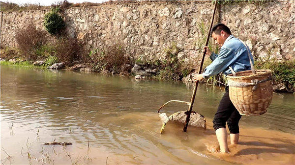 农村趣事杂谈(这种农村事简直震三观)