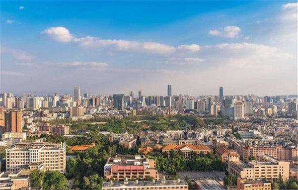 新疆哪个城市比较好(分好玩、繁华还是适合居住)