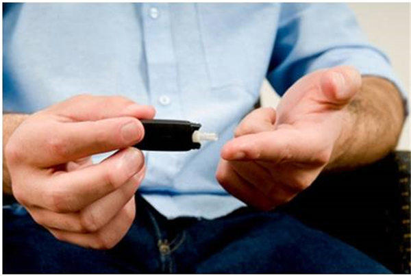 血糖多高会引起并发症呢？糖尿病患者注意了