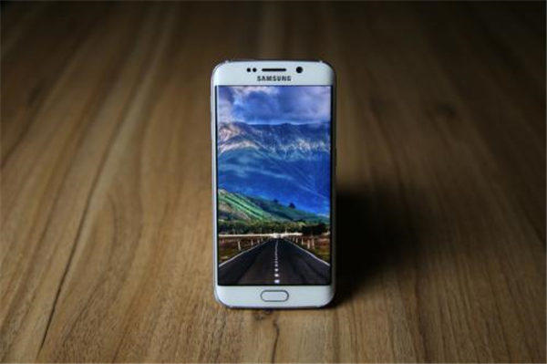 手机寿命一般能使用几年？别经常换手机了