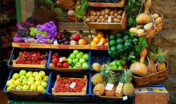 开个水果店怎么样或者开个烧烤店哪个好