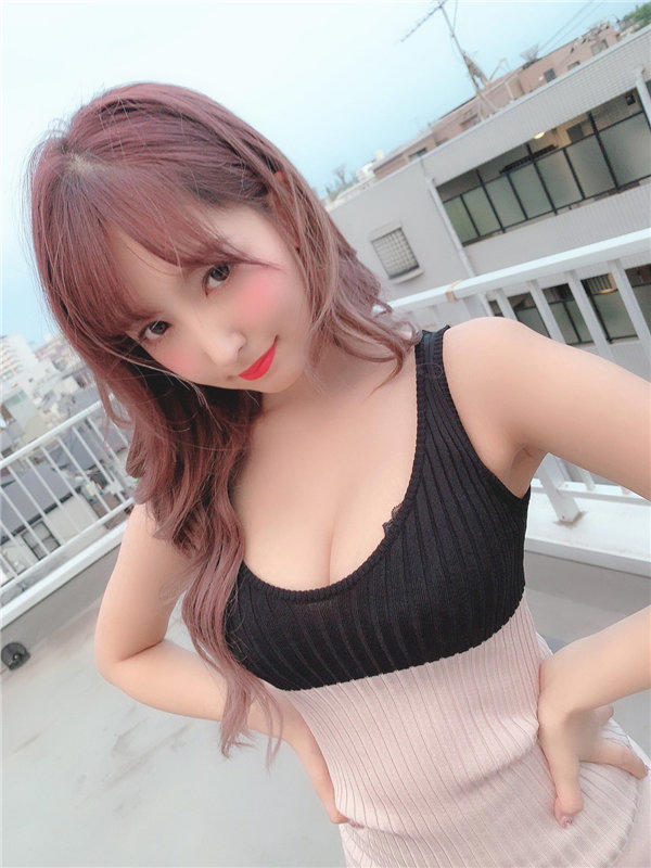 上探探的女孩是什么心理出于什么目的？好约吗？