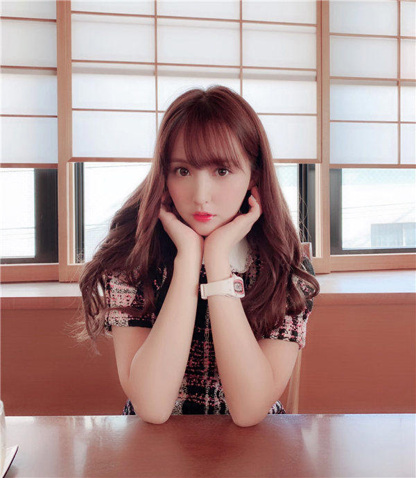 女人对男人动心喜欢一个男人时有这些表现！遇到这样的女孩就娶了吧