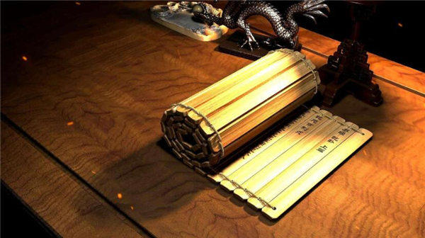 《易经》和《道德经》有什么不同哪个更有智慧