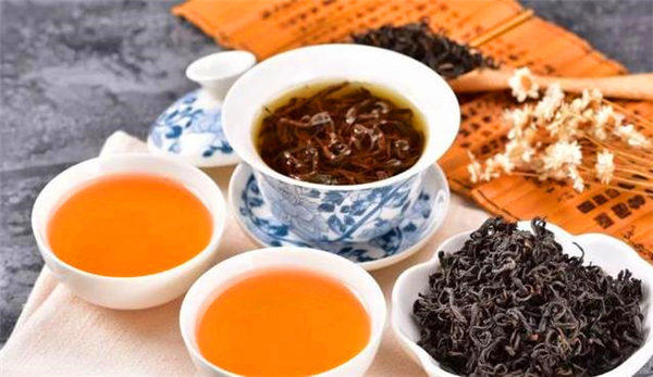 夏天喝什么解暑？这四种茶喝了保准管用