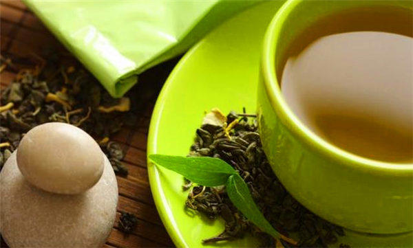 夏天喝什么解暑？这四种茶喝了保准管用