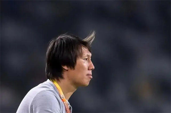 李铁涉嫌违法被带走调查(中国足球的天不会亮了)