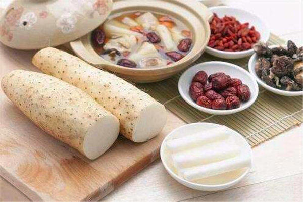 有湿气喝红豆薏米茶和茯苓都不管用，还有其他办法祛湿吗？