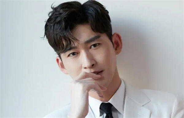 张翰黑料被一个个曝光疑似被全网封杀(这才是刚刚开始)