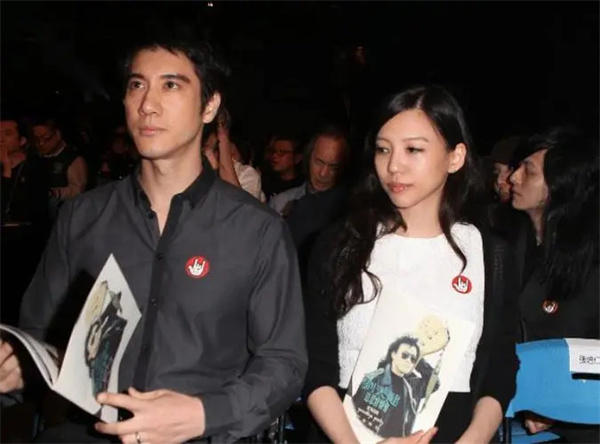 王力宏离婚事件细节曝光(到底谁在撒谎直接看明白)