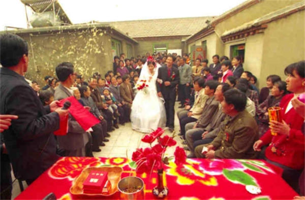 两头婚到底好不好(很多人还不知道两头婚什么意思)