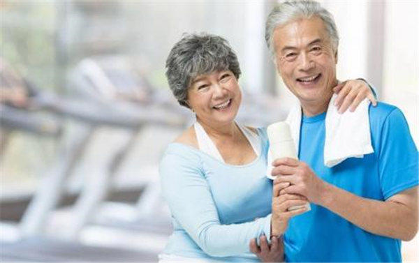 老年人二婚要考虑什么(老年人最好不要二婚)