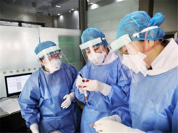 沈阳疫情这个老太太闯大祸了，别再讨论是天灾还是人祸了